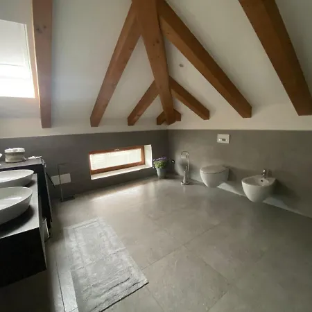 Dolomitibel Loft * Ponte nellʼAlpi